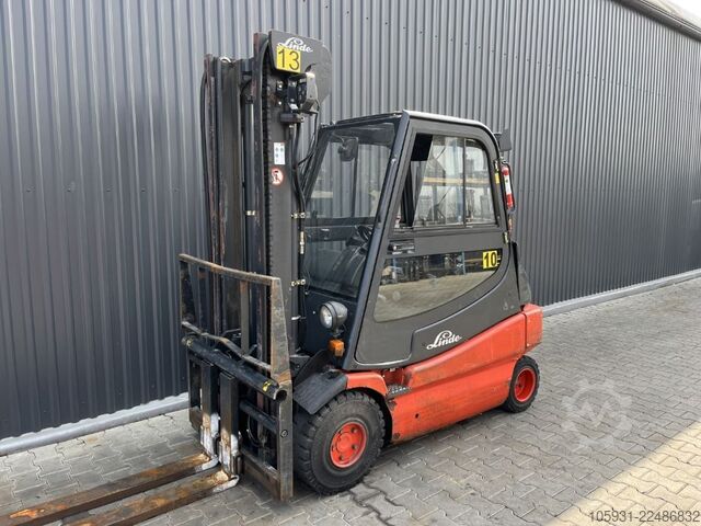Electric 4-wheel forklift Linde E30-03