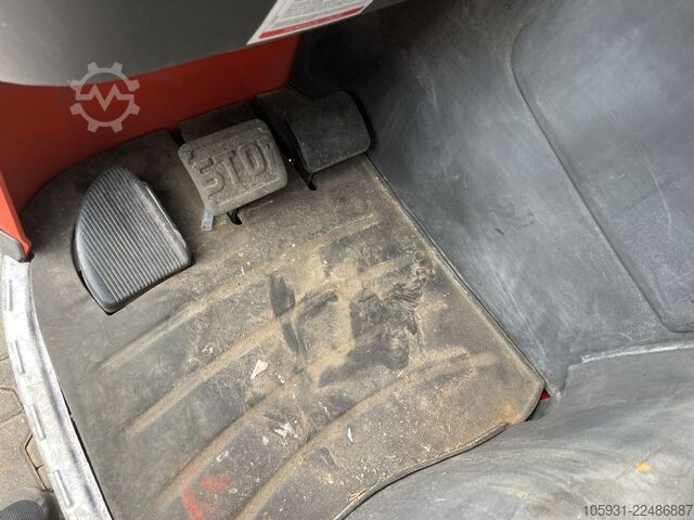 Reach Truck Linde R12B-01