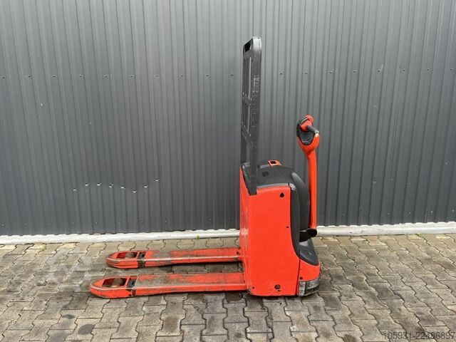 Electric Pallet Truck Linde T16