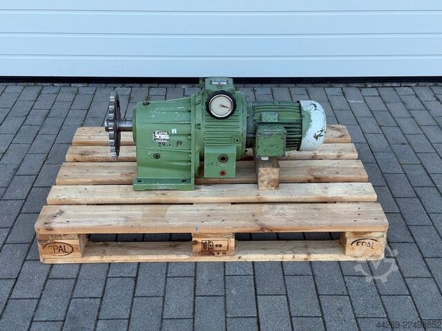 Lenze feed gearbox Lenze 12 602 20 1 3 2/81