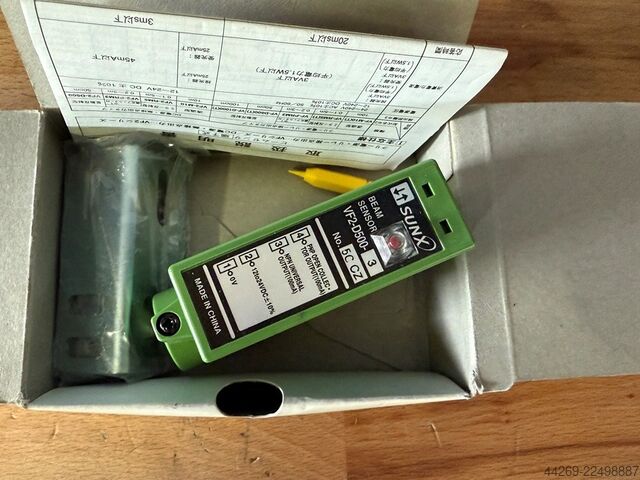SUNX VF2-D500-3 photoelectric sensor SUNX VF2-D500-3