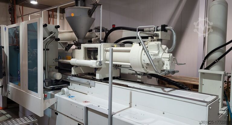 Injection molding machine KraussMaffei KM 250-1400 CX MC5