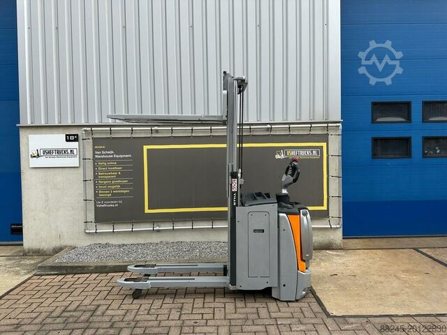 VS-22425 Electric DUO stacker Still year 2021, 1,724 mm, low hours STILL EXDSF20