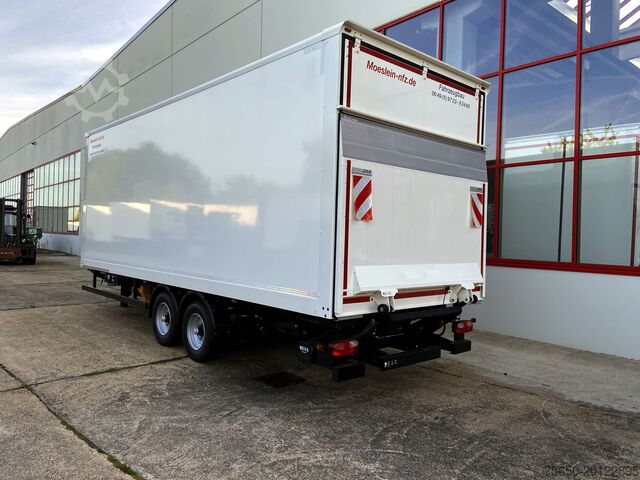 Box trailer Möslein TK0105D-L Weiß  Tandem Koffer, Ladebordwand 1,5 t + DurchladbarNeufahrzeug --
