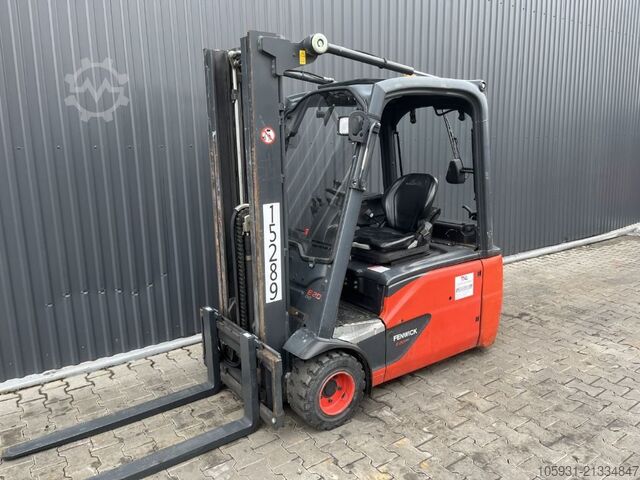 Electric 3-wheel forklift Linde E20L-02