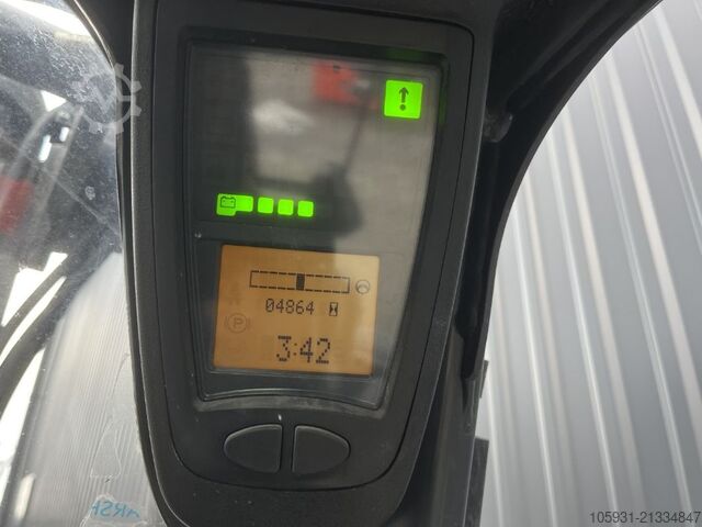 Electric 3-wheel forklift Linde E20L-02