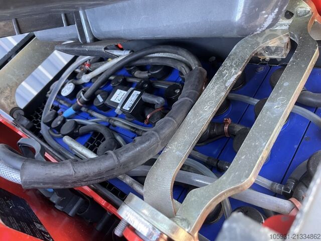 Low Level Order Picker Linde V08