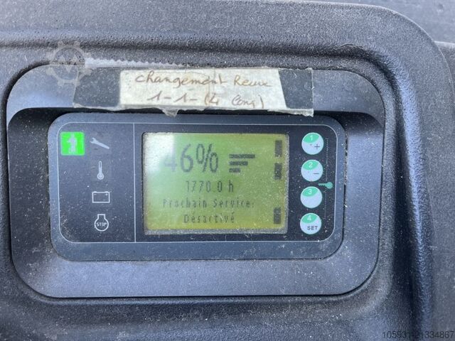 Low Level Order Picker Linde V08