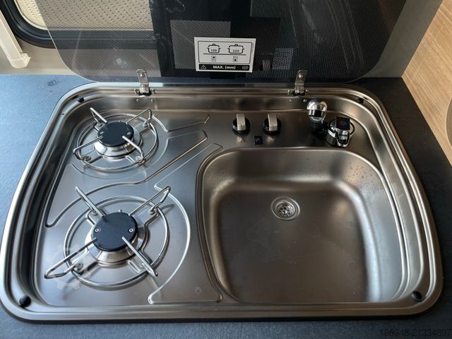 Kastenwagen Wohnmobil / Campervan PÖSSL Trenta 540 R *Für Schnäppchenjäger*