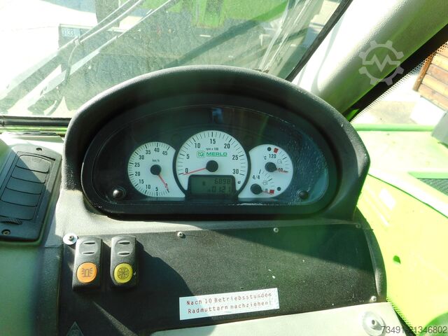 Telescopic loader Merlo P72.10 ( 7,2t - 10m )