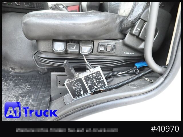 Roll-off tipper truck VOLVO FM 420  Meiller Lenkachse Leder