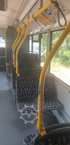 Articulated bus SOLARIS Urbino 18 Gelenkbus 88 Plätze rzeug