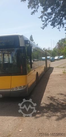 Articulated bus SOLARIS Urbino 18 Gelenkbus 88 Plätze rzeug