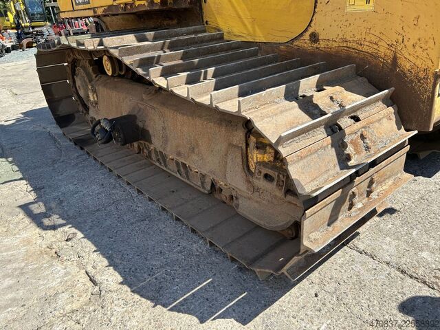 Straßenwalze KOMATSU D 65 PX - 18 **Ketten und Laufwerk NEU**
