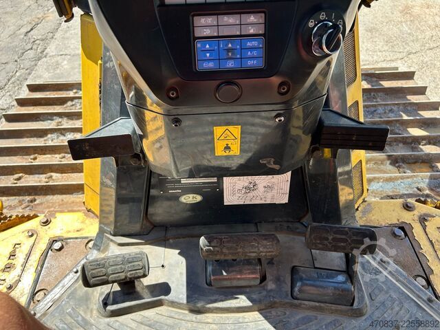 Straßenwalze KOMATSU D 65 PX - 18 **Ketten und Laufwerk NEU**