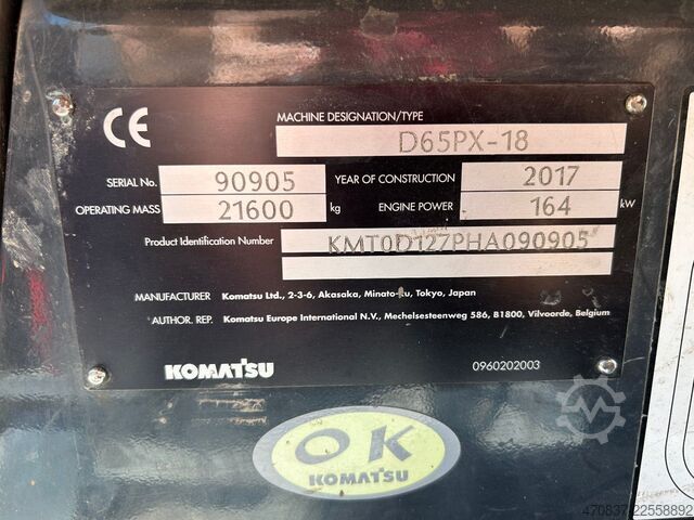Straßenwalze KOMATSU D 65 PX - 18 **Ketten und Laufwerk NEU**