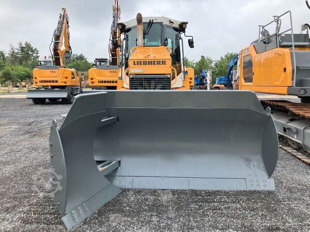 Road roller LIEBHERR PR716