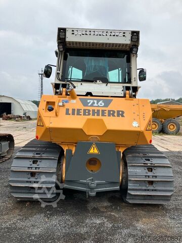 Road roller LIEBHERR PR716