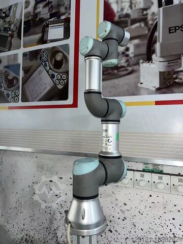 Industrial robot Universal Robots UR3