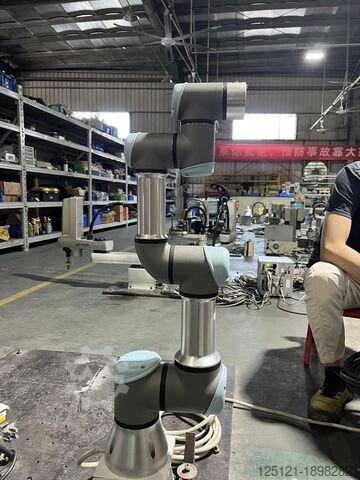 Industrial robot Universal Robots UR3