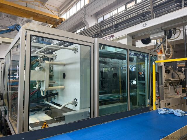 Injection molding machine KraussMaffei KM 420-4300 CX