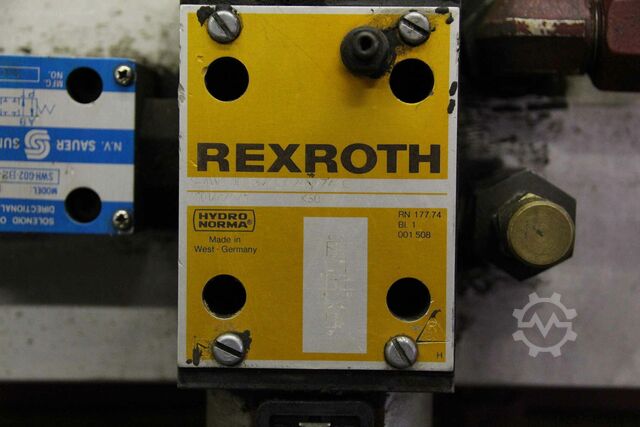 Steuerblock mit 5 Stück Wegeventilen Rexroth Atlantic HPT 13536