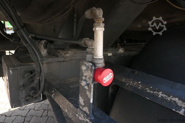 Tanker trailer BUNGE TAA 22.5/3A3, 3 Kammern,Oben- und Untenbefüllung