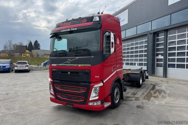 Truck chassis VOLVO FH-460 6x2