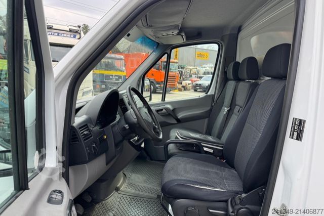 Curtain sider van MERCEDES-BENZ Sprinter 316 Hebebühne