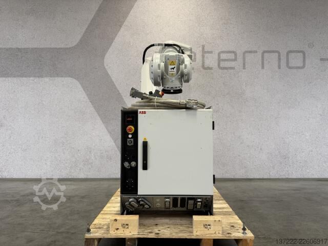 Überholter Roboter mit 1 Jahr Garantie ABB IRB 6700-150/3.20