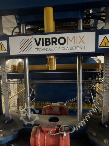 Construction machine VIBROMIX MODUS PLUS