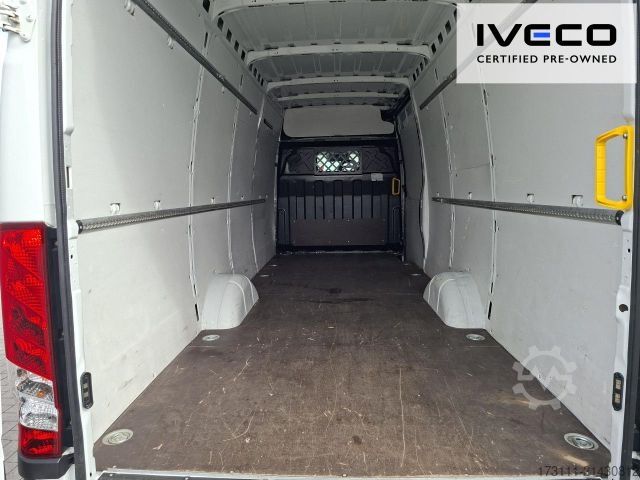 High top van IVECO Daily 35S16V RS 4100 / AHK / Klima / Bluetooth