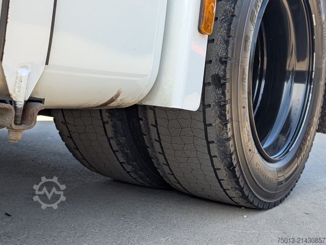 Volume tractor unit FORD F-MAX 500 in Voll- Ausstattung, MIETEN?