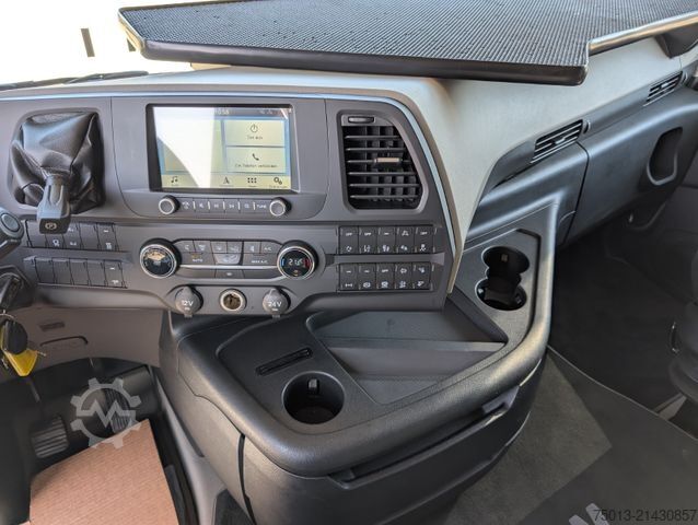 Volume tractor unit FORD F-MAX 500 in Voll- Ausstattung, MIETEN?