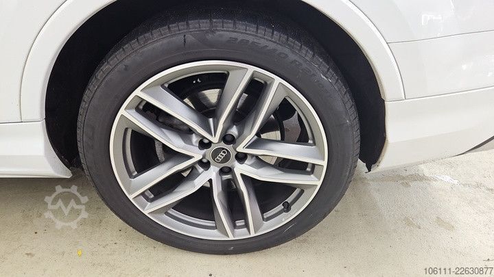 Pick-up AUDI Q7 55 TFSI e quattro S line HeadUp/Massage/AHK