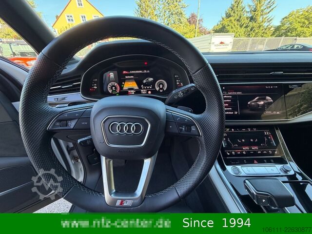 Pick-up AUDI Q7 55 TFSI e quattro S-Line HeadUp/Massage/AHK