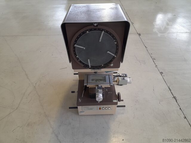 Profile projector MITUTOYO PJ-300H