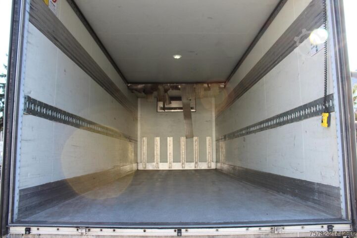 Refrigerated truck Scania P410 E6 Opticruise  Liege  LBW  Lift  Lenkachse