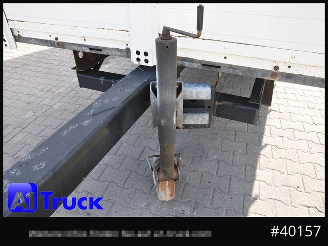 Customized van SOMMER Eurotrailer Eco Racer 55, 6450kg zul GG, oben gekuppelt