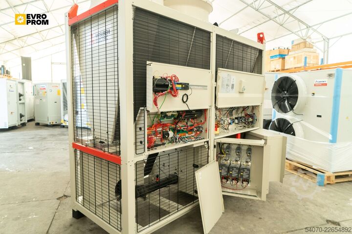 Chiller / Heat pump New Industrial Chiller / Heat pump CLIMAVENETA 66.7/49.4 KW | With warranty