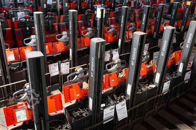 Hochhubwagen bt SWE 080L Batterie 16/2025