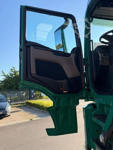 Timber transporter MAN TGS 33.510 6x4 BL Kurzholz 3 Monate in Gebrauch...