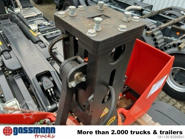 Truck mounted crane Kinshofer KM 603-150