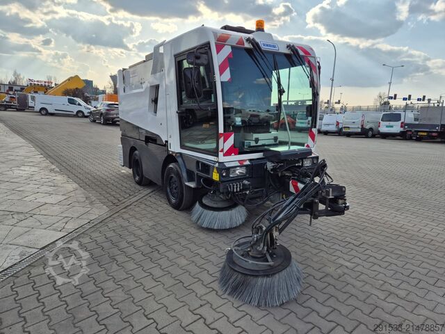 Sweeper truck Schmidt CleanGo 400 / SERVICED!