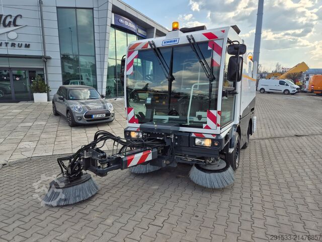 Sweeper truck Schmidt CleanGo 400 / SERVICED!
