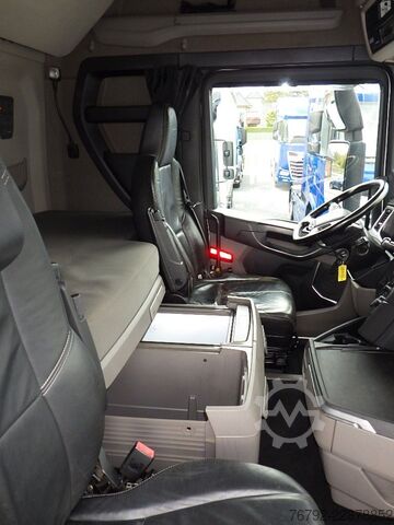 Standard tractor unit SCANIA R 450 A Highline/Ret./Hydr./Safety/Leder/Spoiler