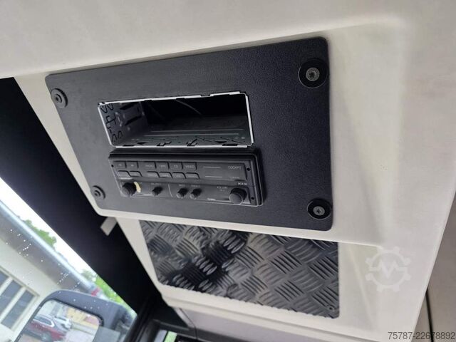 Intercity bus SETRA S315 Überland 53+49+1, großer Gepäckraum