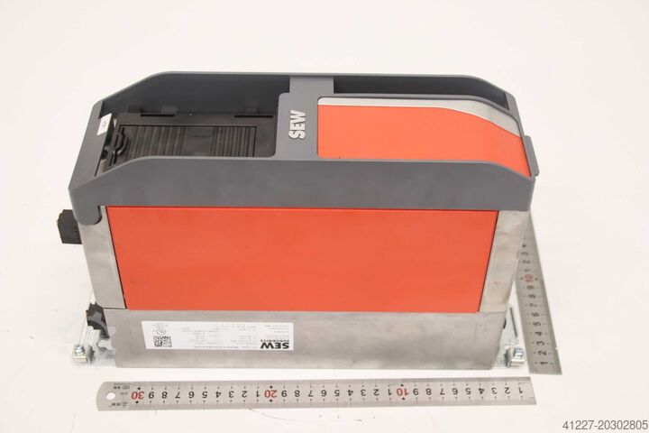 Frequency converter 0.55 kW SEW Eurodrive MDX91A-0020-5E3-4-XXX