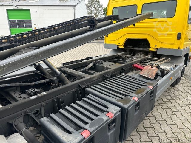 Wrecker MERCEDES-BENZ Atego 818 / Seilwinde