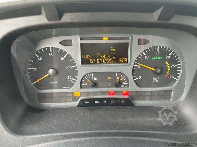 Wrecker MERCEDES-BENZ Atego 818 / Hubbrille / Seilwinde